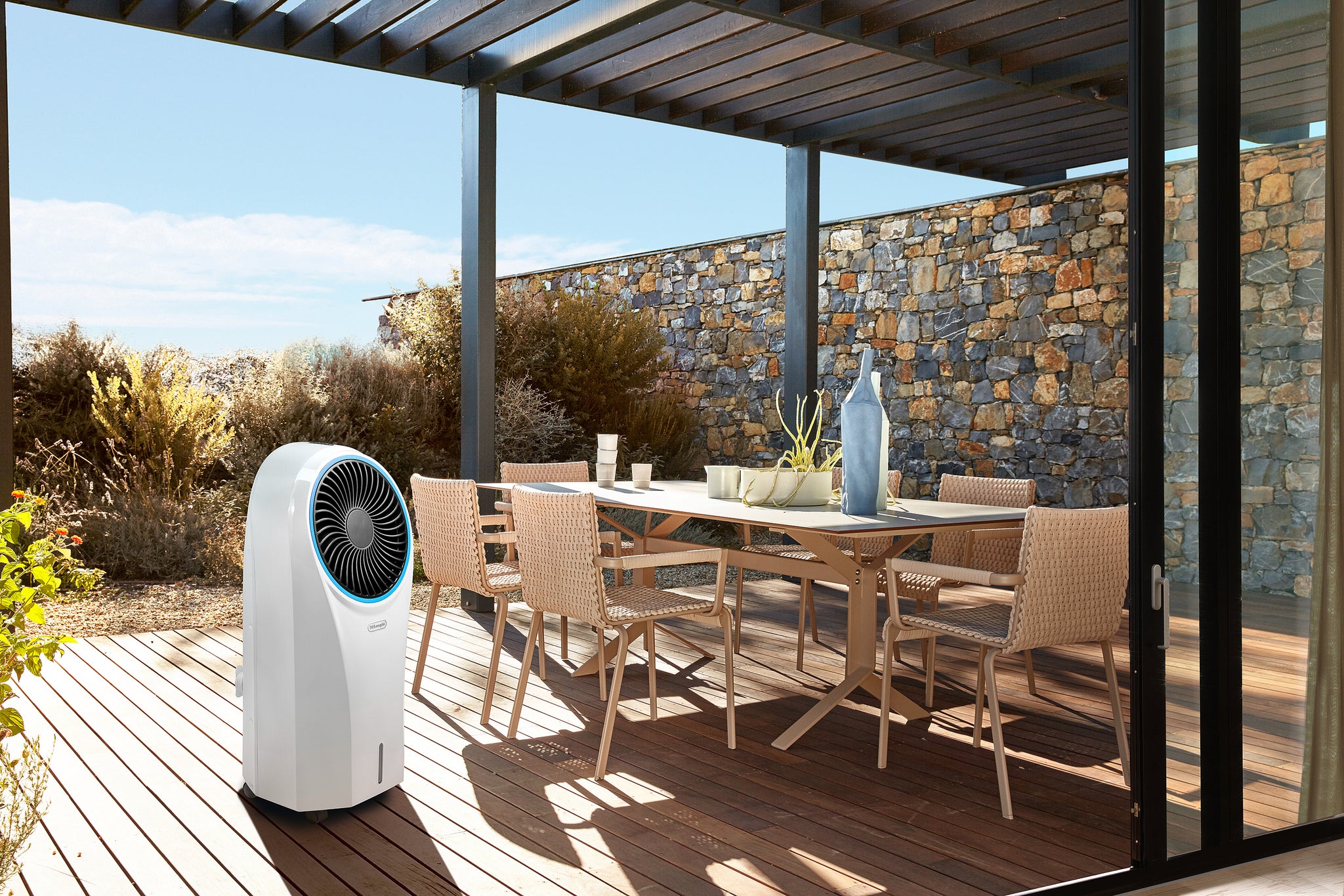 Delonghi - Evaporative Cooler - EV250.WH – De'Longhi South Africa