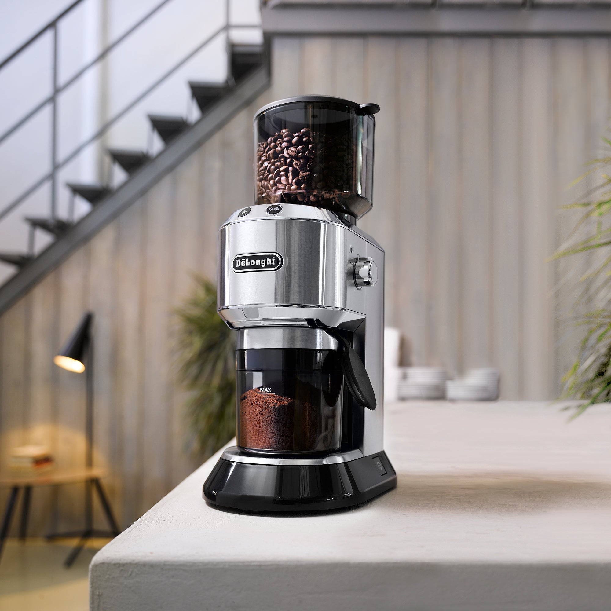 Delonghi - Dedica Conical Burr Coffee Grinder - KG521.M – De